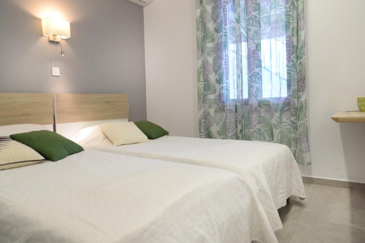 Calma Apartment Masouri Zewnętrze zdjęcie